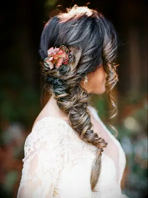 wedding hair flowers ranunculus fishtail braid