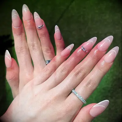 Minimalistic french wedding manicure