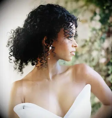 Voluminous curls wedding hairstyle for medium length hair