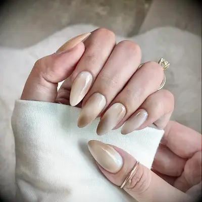 Coffee-Colored Ombre Wedding Nails