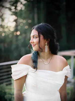 Loose Tendrils Around the Face