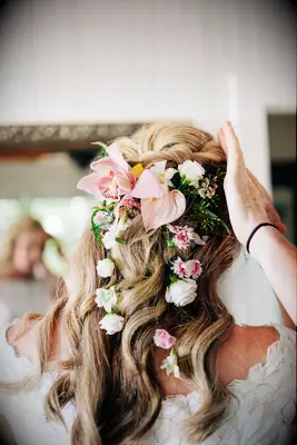 45 pentinats per a la meitat i mig casaments