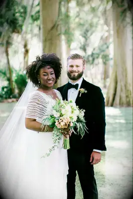 Voluminous natural curls