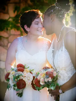 Pixie cut with soft texture