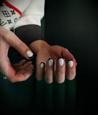 French manicure with black tips wedding nails