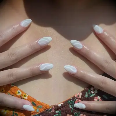Freeform white lines on wedding nails