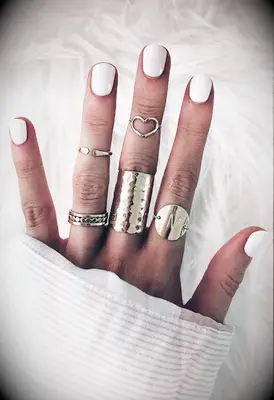 Short white wedding nails