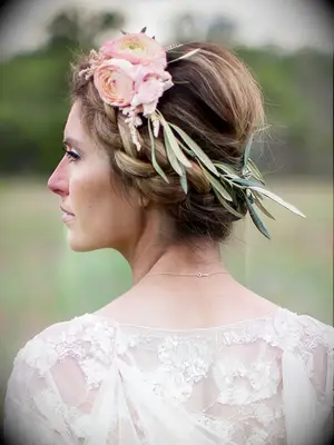 Flower crown with eucalyptus leaves and pink roses