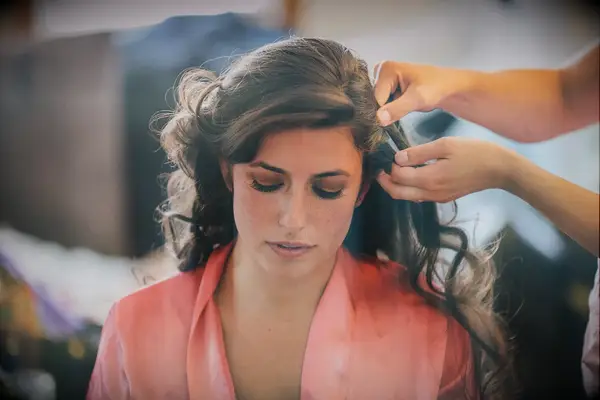 Classic smokey eye bridesmaid makeup