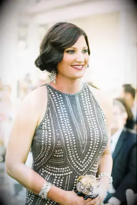 Dramatic smokey eye bridesmaid wedding makeup