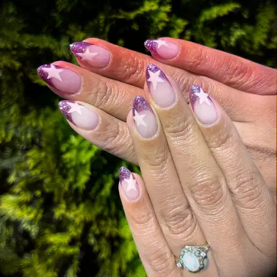 Glitter tip star bachelorette nails