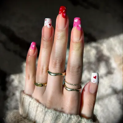 Sweet bachelorette nails