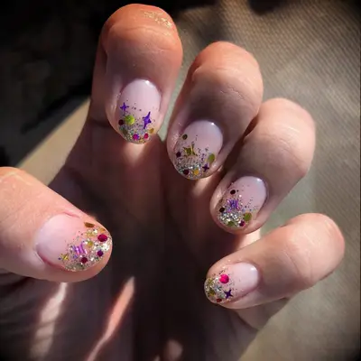 Confetti bachelorette nails