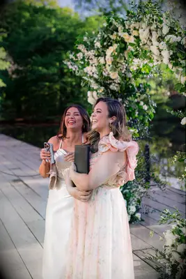 Curls with side part