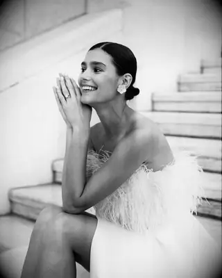 Sleek Low Bun strapless wedding dress hairstyle