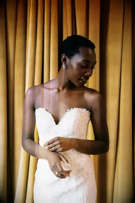 Short strapless dress wedding hairstyle 