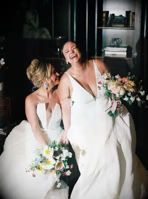 loose high bun for your wedding day hair inspo