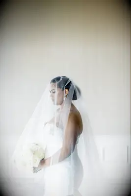 Voluminous Bun for the best romantic wedding day hair