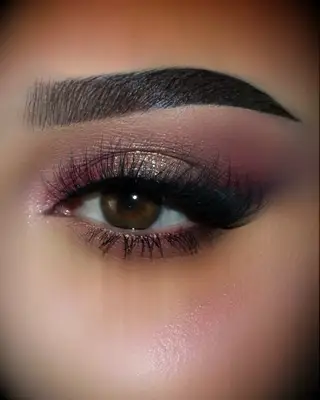 Soft pink eyeshadow and bold brows Valentine