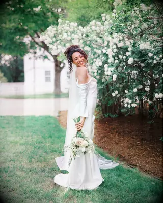 Bride with natural curls