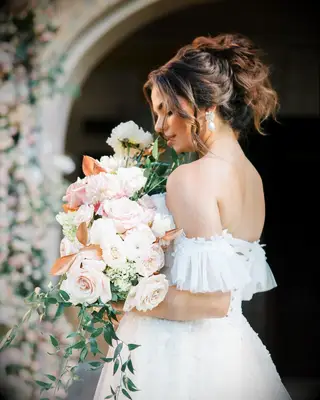 Bride with loose updo