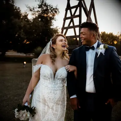Bride with glamorous Hollywood waves