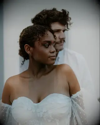 Bride with natural hair bun