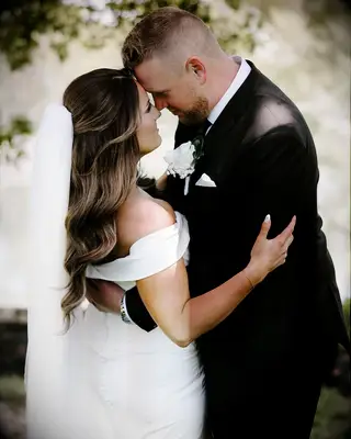 Bride with half-up hairstyle
