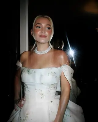 Flushed cheeks wedding makeup trend