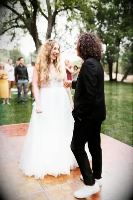 Soft Brushed-Out Curls