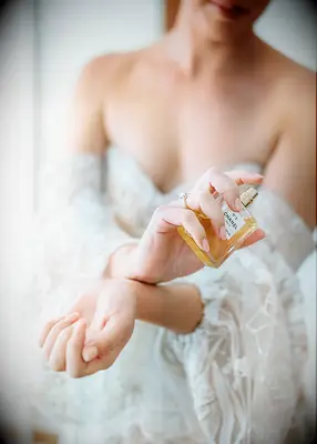 20 korte neglestiler for at inspirere udseendet på din bryllupsdag