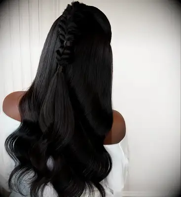 Half-Up, Half-Down Loose Waves With Fishtail Braid