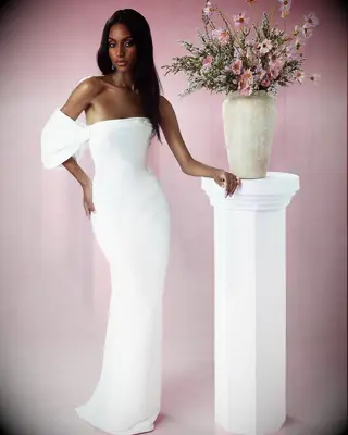 Straight bridal hairstyle