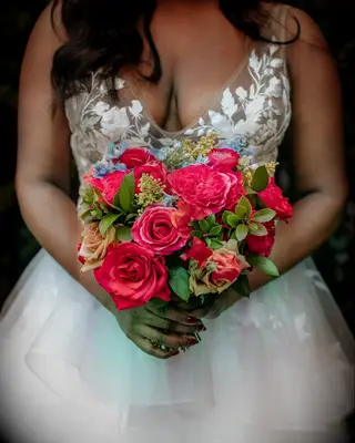 Deep red simple wedding nails