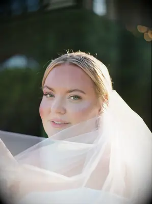 Clean Makeup for Blue Eyes