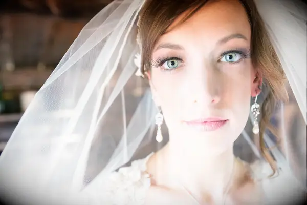 Warm Brown and Pink Makeup for Blue Eyes