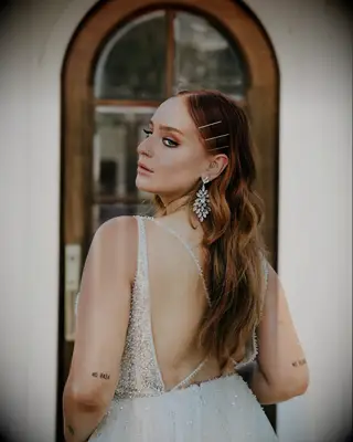 Edgy wedding hairstyle