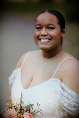 Neutral wedding makeup for brown eyes 