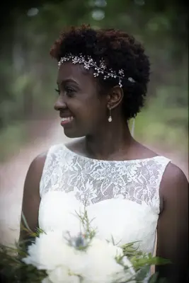 floral crown for your wedding day hair style