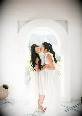 Side part with extensions wedding hairstylist