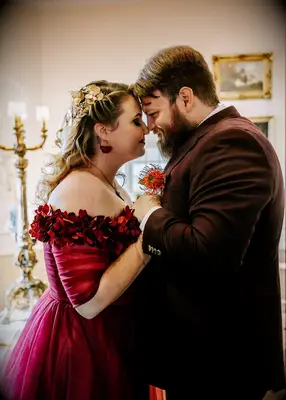 Side part with twist wedding hairstyle