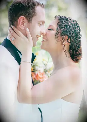 Tight, short curls formal wedding hairstyle