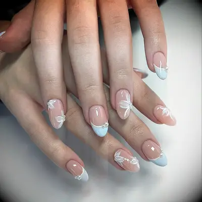 Blue floral bridal nail inspiration