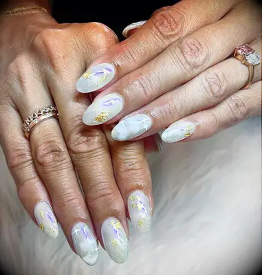 Multi-Color Marble bridal nail inspiration