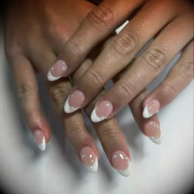 Subtle Pearls bride nails