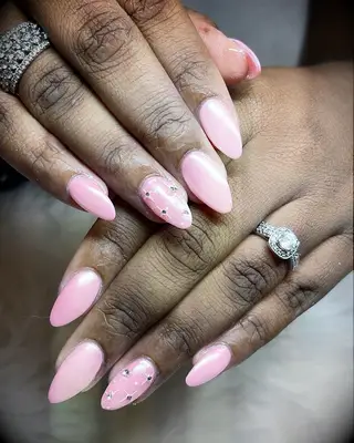 Pink chrome bridal nail inspiration