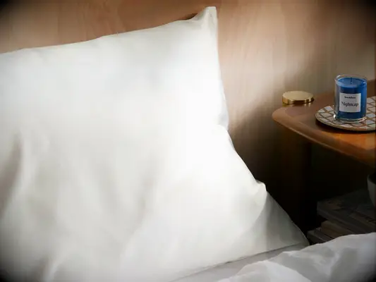 Silk pillowcase for skin and hair health