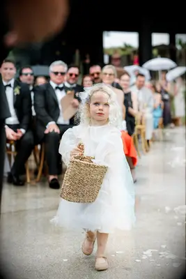 Simple curly flower girl hairstyle