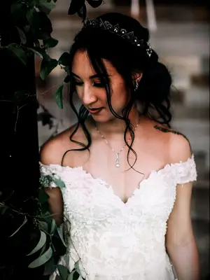 wedding makeup dark smokey eye and dark red lipstick