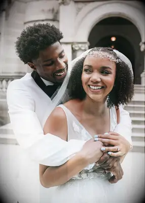 Natural curls wedding hair with veil